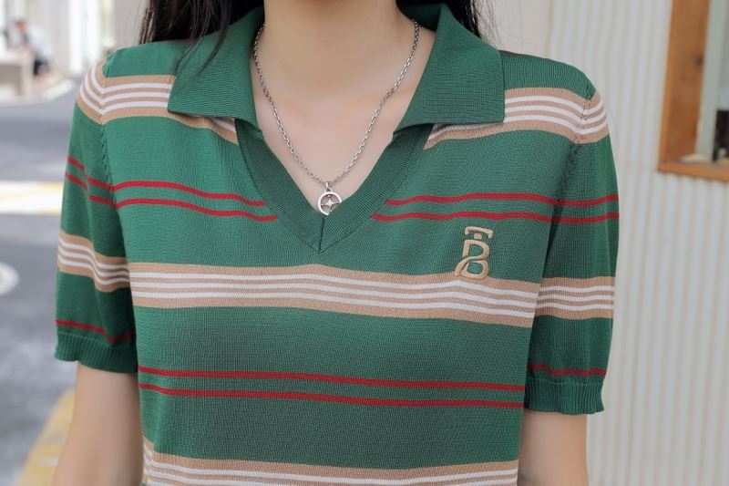 Burberry T-Shirts